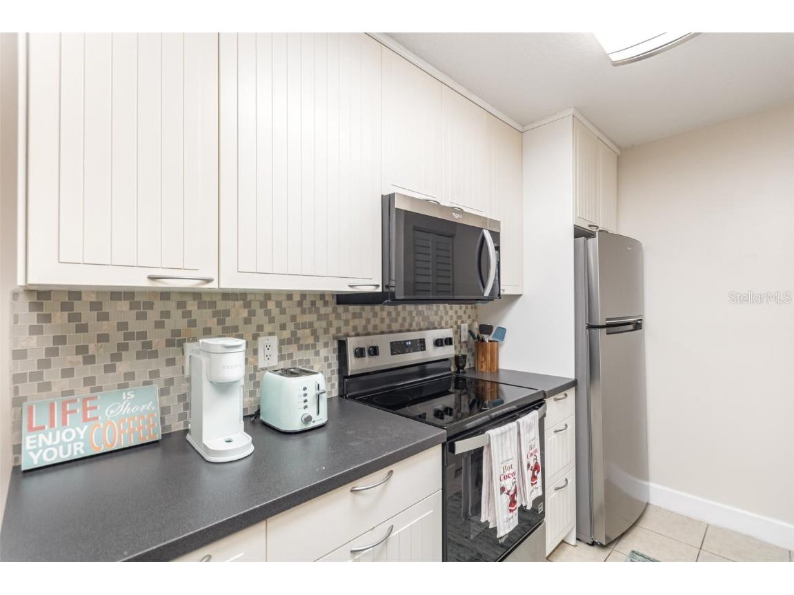 712 Secret Harbor Lane #104 Lake Mary FL 32746 V4946106 image6