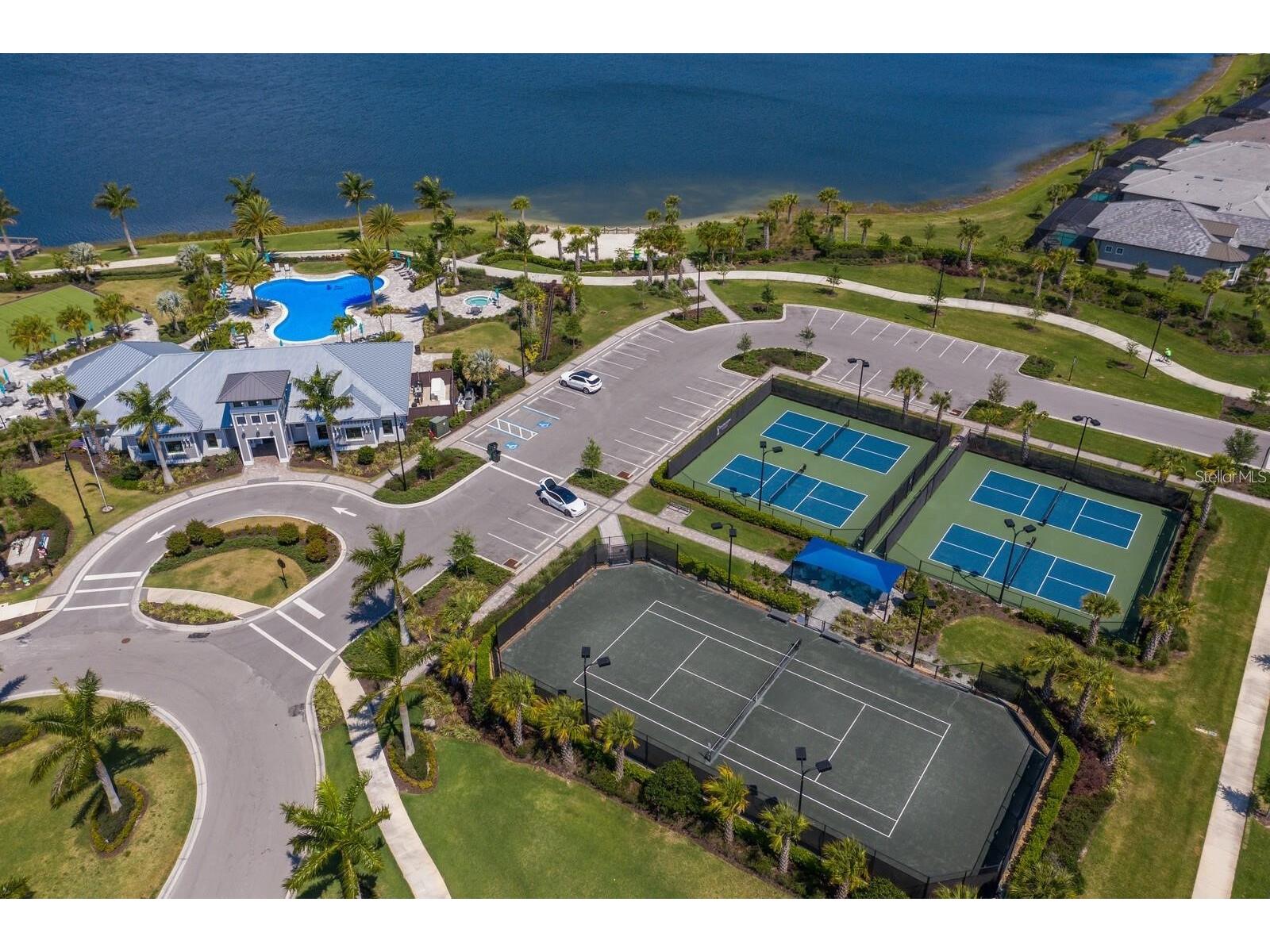 712 Sigsbee Loop Sarasota FL 34240 A4680600 image51