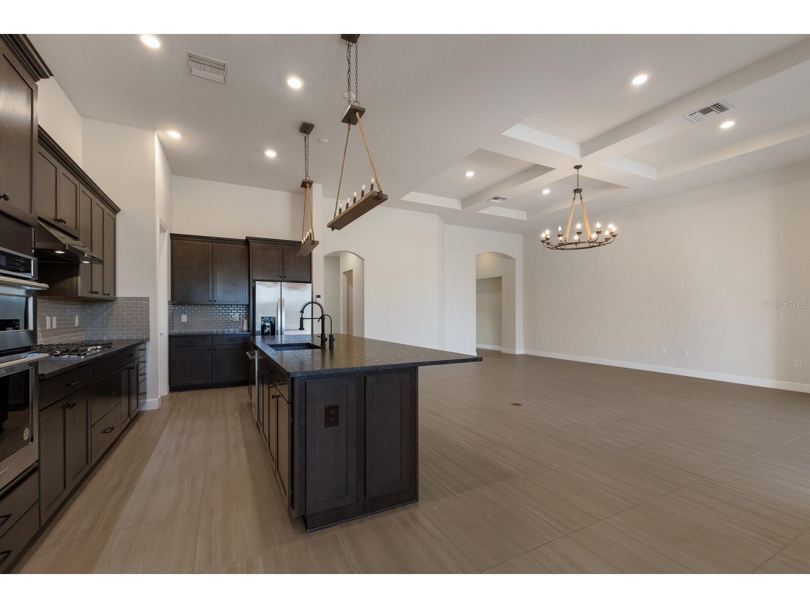 712 Sigsbee Loop Sarasota FL 34240 A4696551 image13