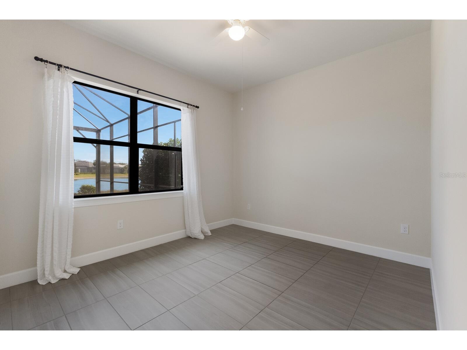 712 Sigsbee Loop Sarasota FL 34240 A4696551 image24