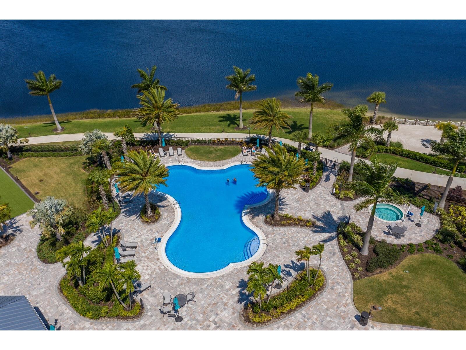 712 Sigsbee Loop Sarasota FL 34240 A4696551 image43