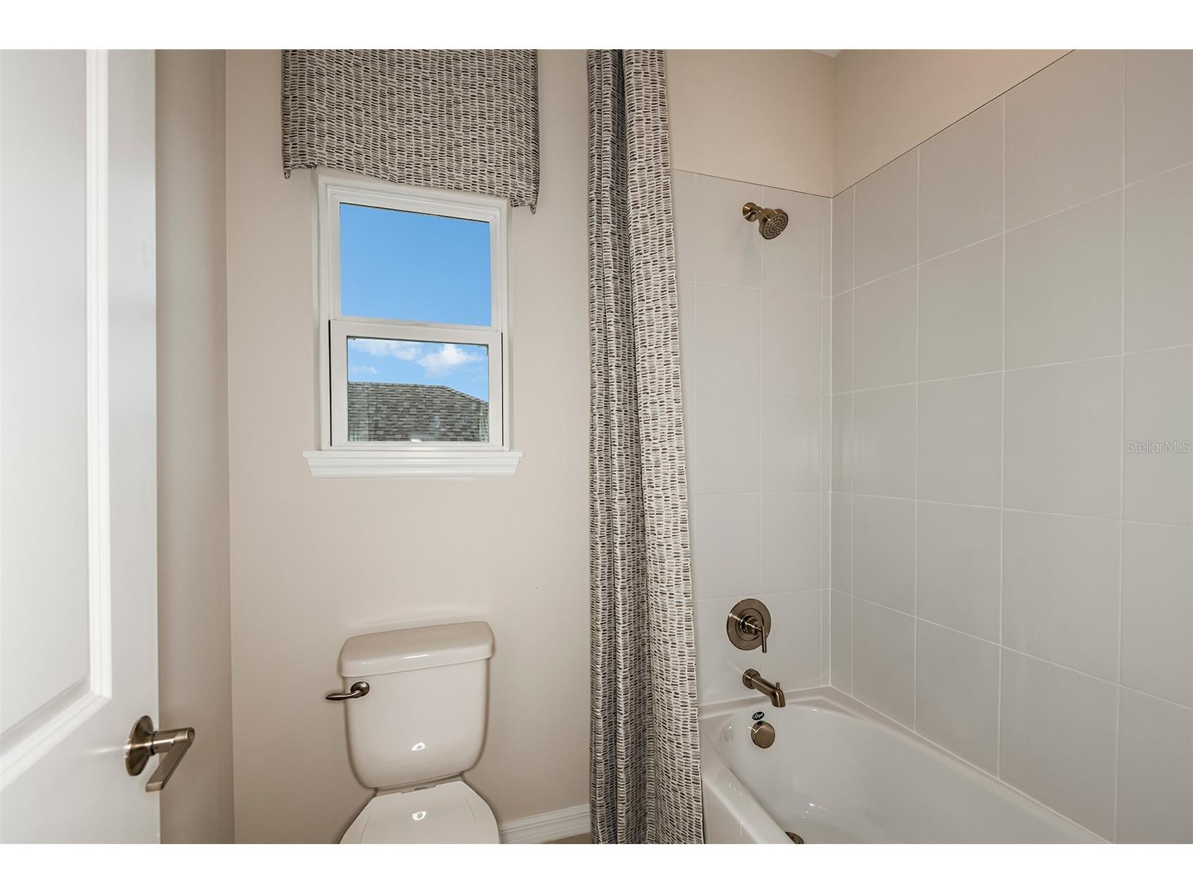 712 Sky Shade Drive Apollo Beach FL 33572 TB8512408 image26
