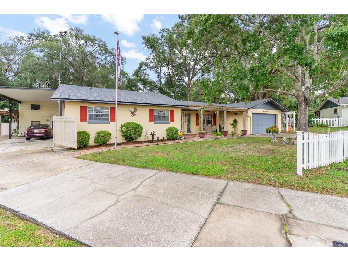 712 Southern Drive Fruitland Park FL 34731 G5102546 image2