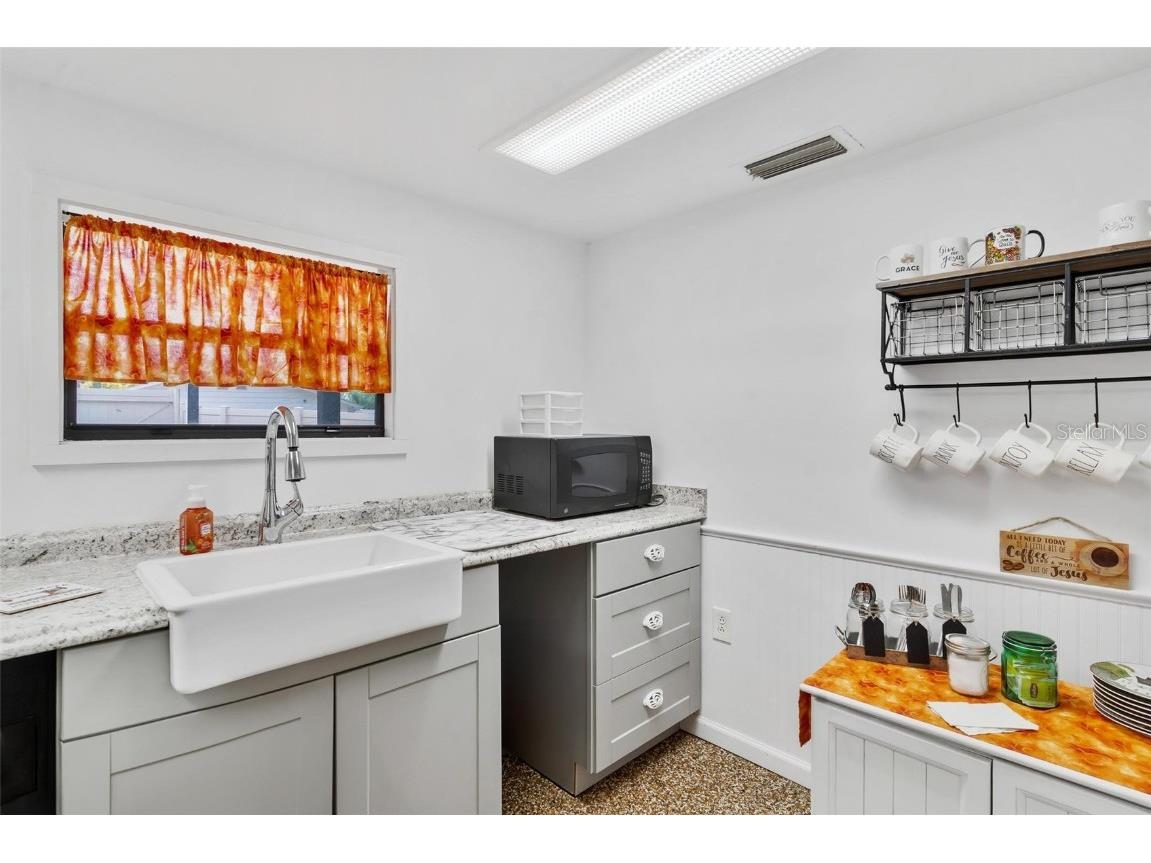 712 Southern Drive Fruitland Park FL 34731 G5102546 image35