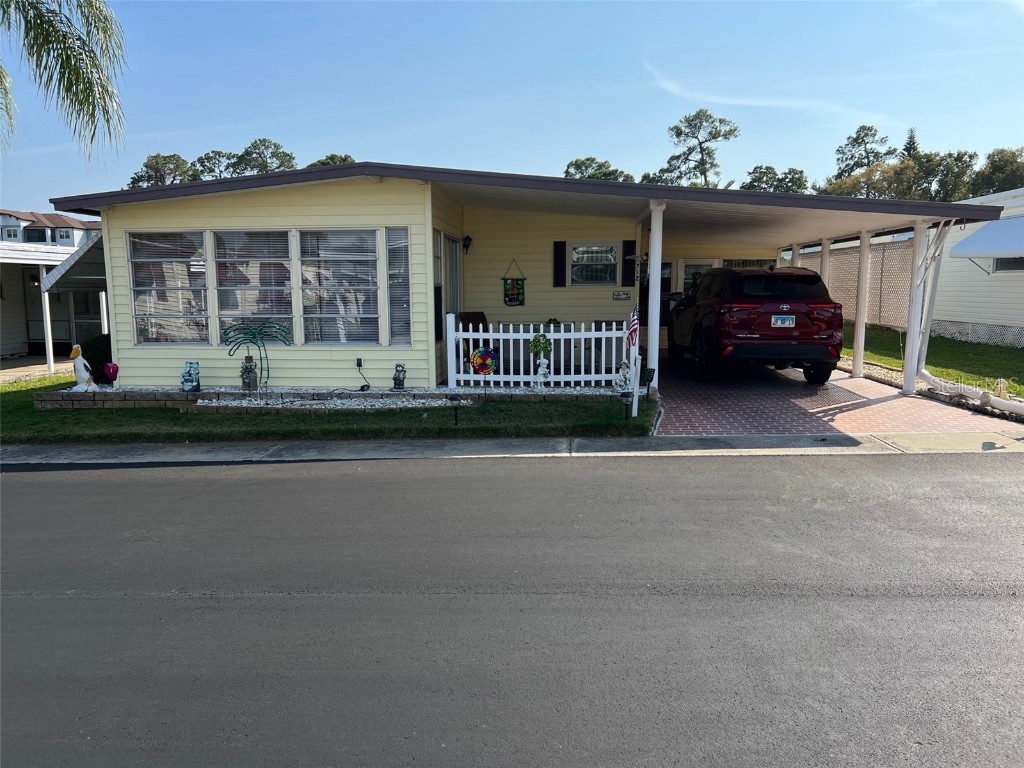 712 Sugar Palm Street Largo FL 33778 U8220705 image1