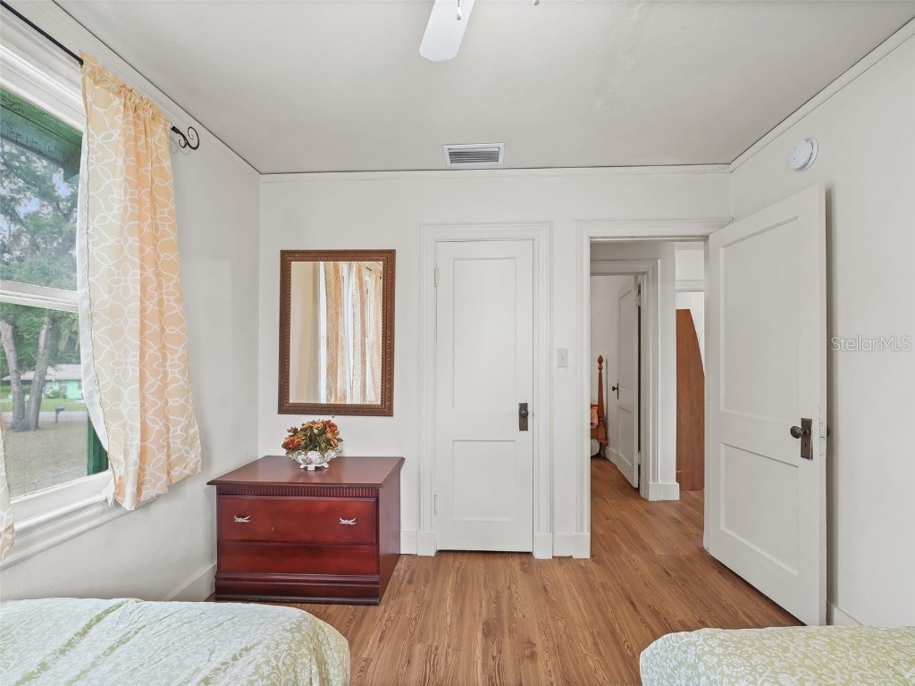 712 SW 10th Avenue Ocala FL 34471 OM707588 image19