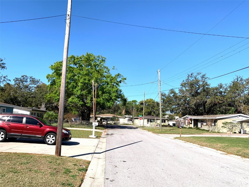 712 W 116th Avenue Tampa FL 33612 TB8445138 image28