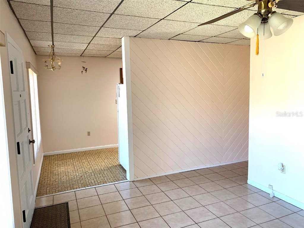 712 W 116th Avenue Tampa FL 33612 TB8445138 image5