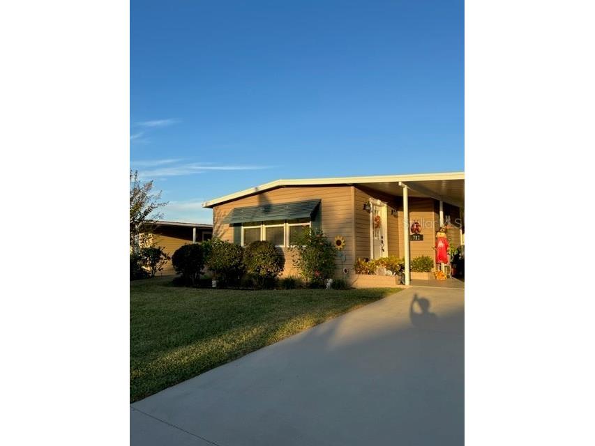 712 W Coach N Four Drive Leesburg FL 34748 G5075039 image1