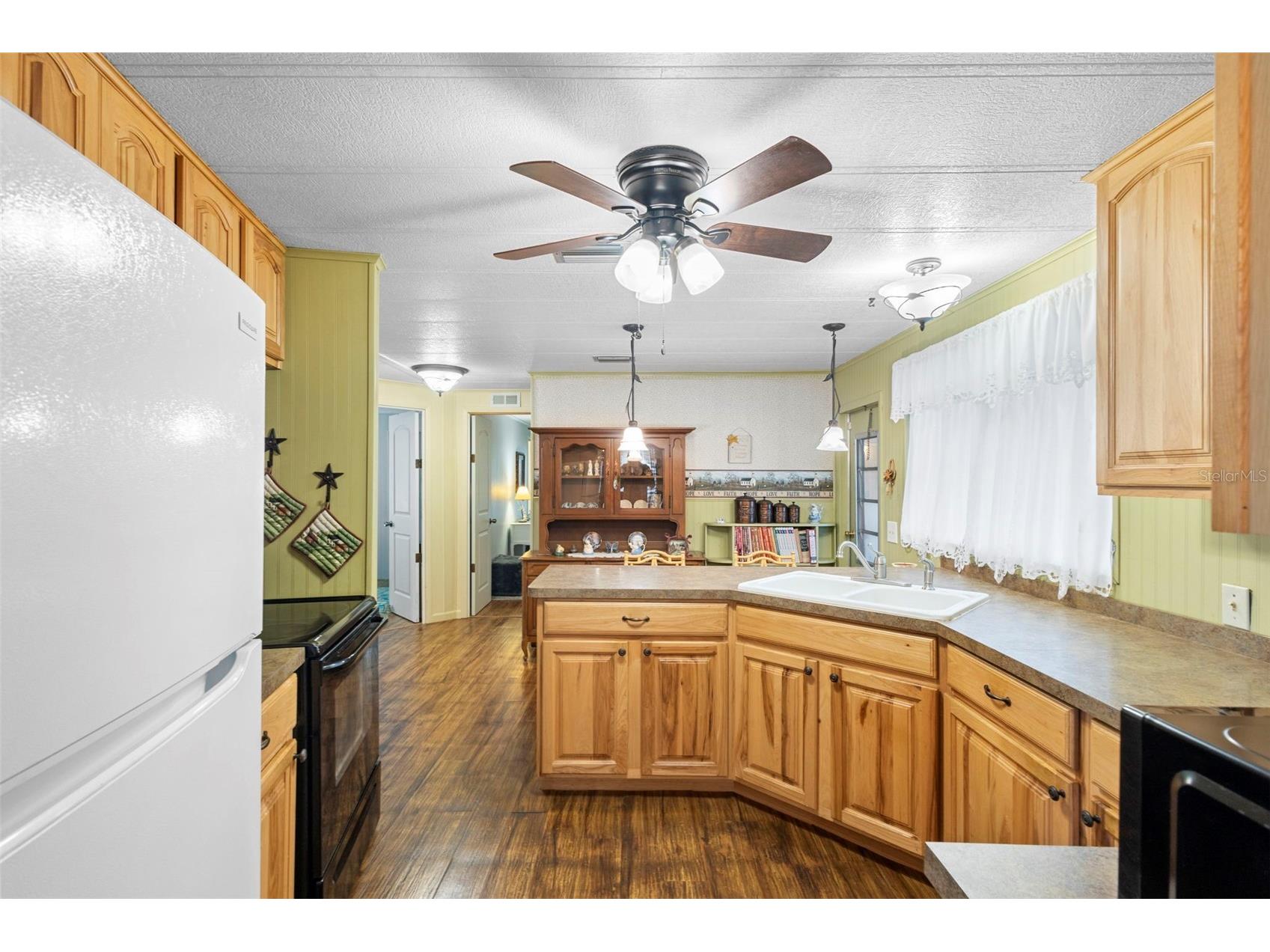 712 Whippoorwill Lane Osteen FL 32764 V4941713 image9