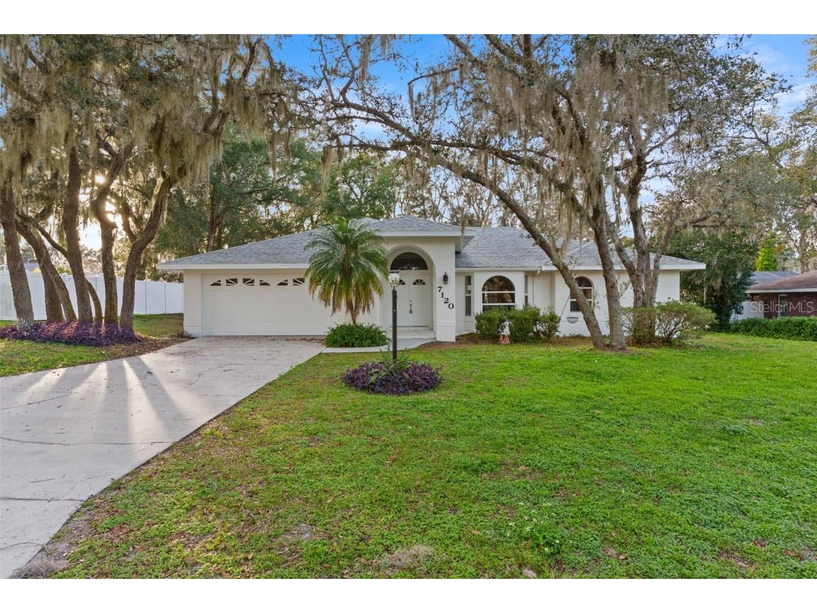 7120 Centerhill Drive Lakeland FL 33809 U8224384 image1
