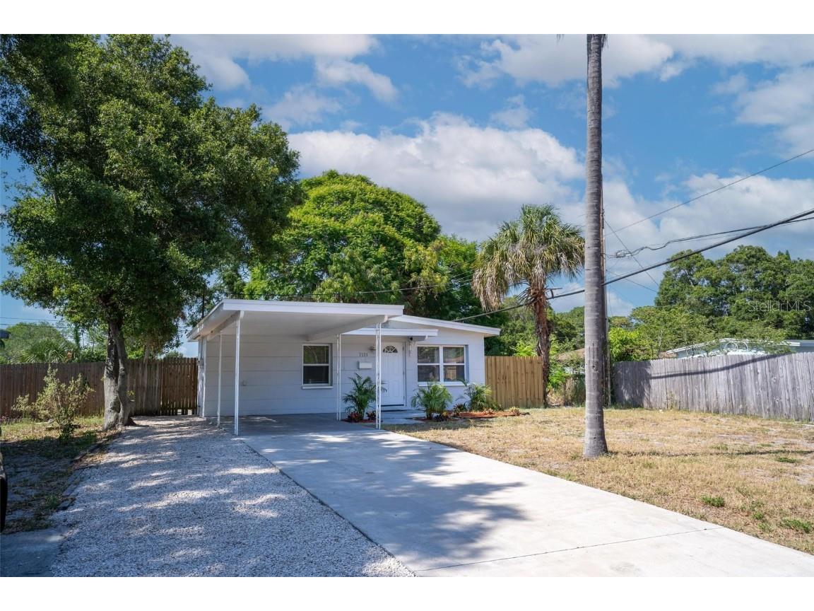 7121 35th Avenue N Saint Petersburg FL 33710 U8245698 image1