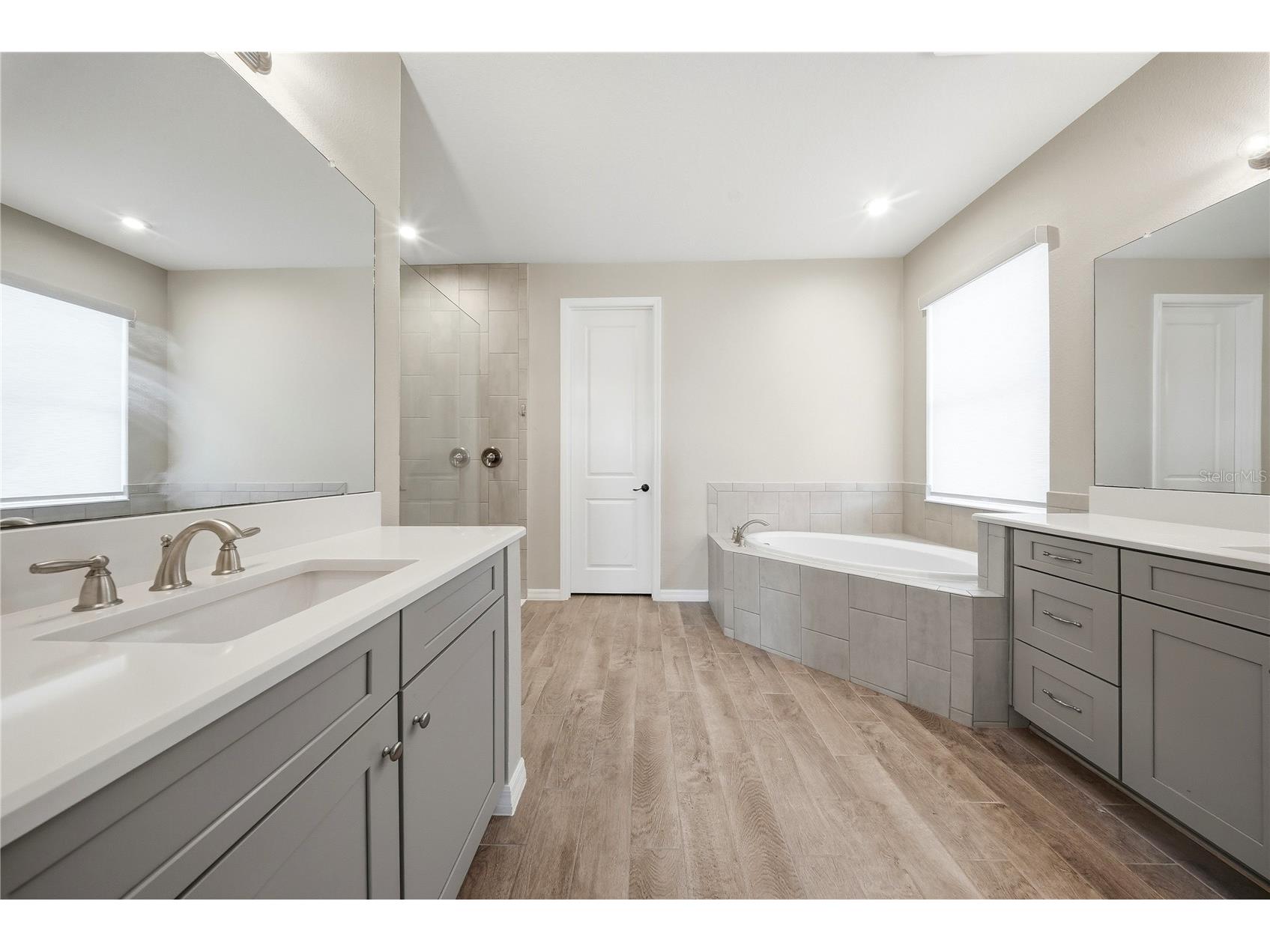 7121 Bradbury Circle Wesley Chapel FL 33545 TB8498607 image38