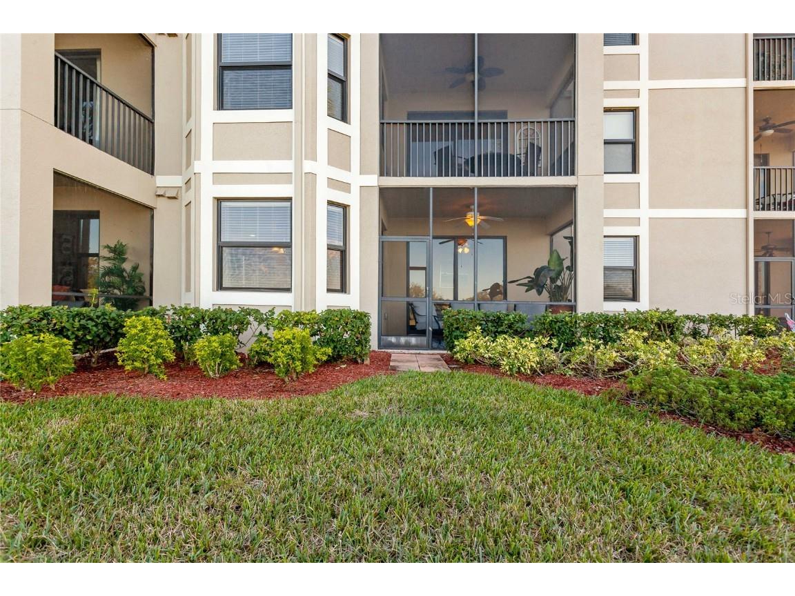 7121 River Hammock Drive #102 Bradenton FL 34212 A4674133 image35