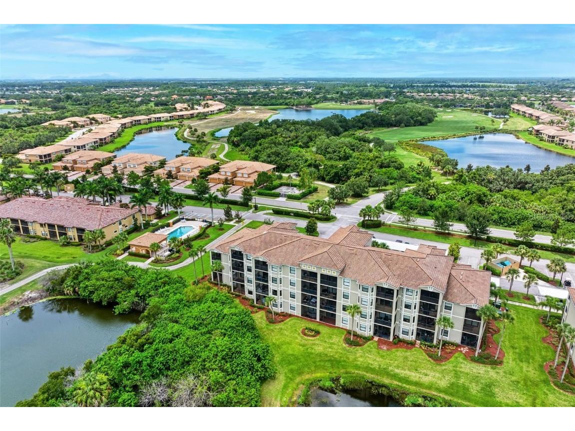 7121 River Hammock Drive #208 Bradenton FL 34212 A4549307 image1