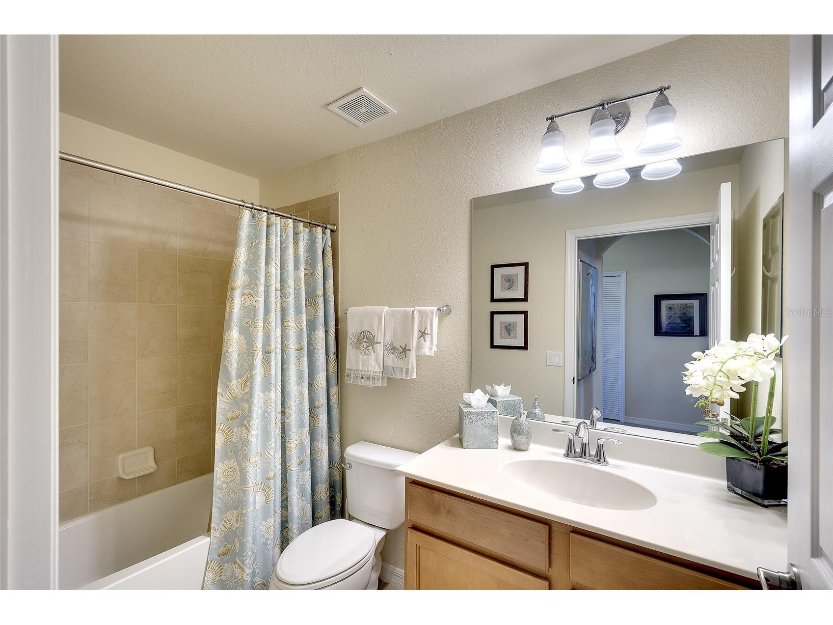 7121 River Hammock Drive #303 Bradenton FL 34212 A4683789 image15