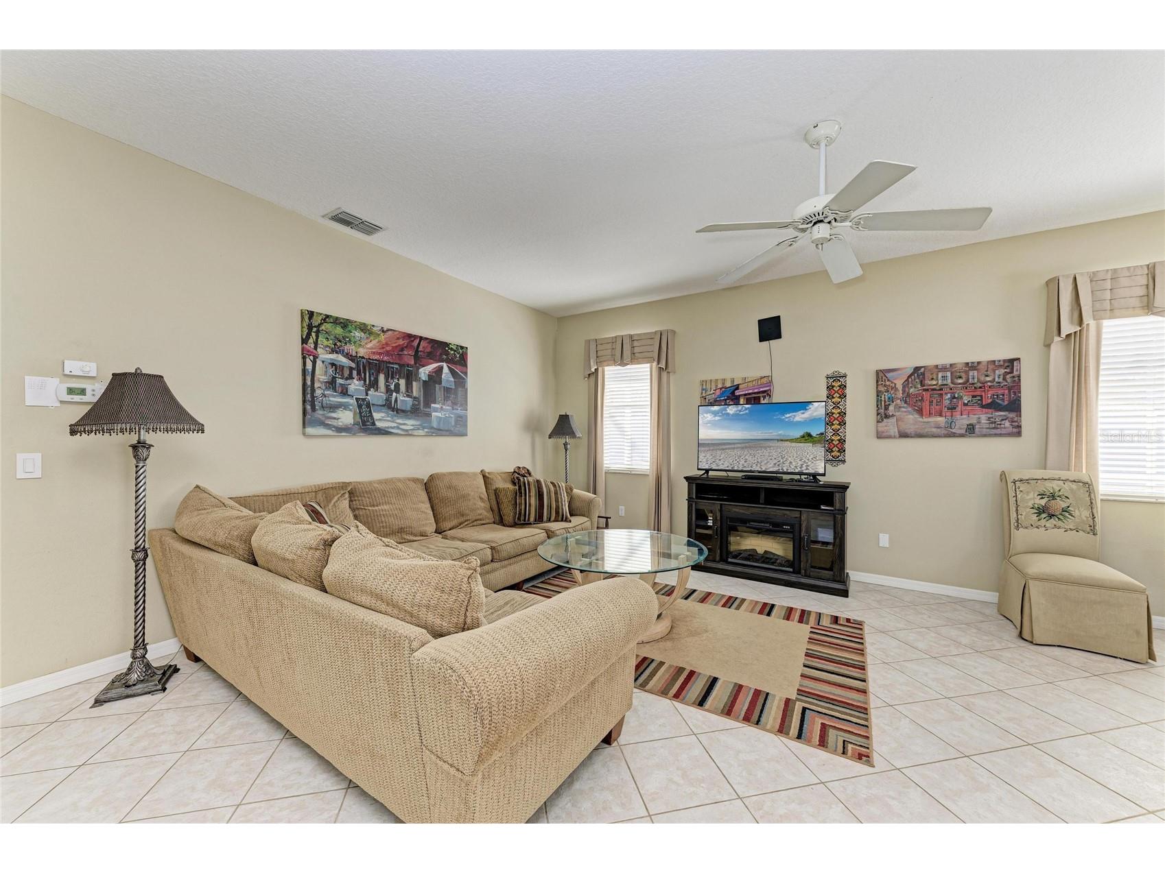7122 42nd Court E Sarasota FL 34243 A4681448 image15