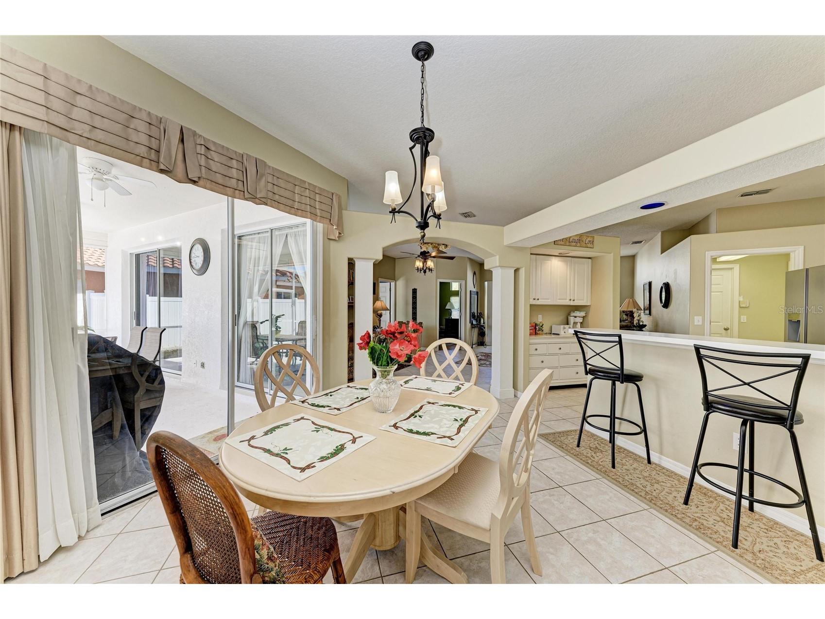 7122 42nd Court E Sarasota FL 34243 A4681448 image19