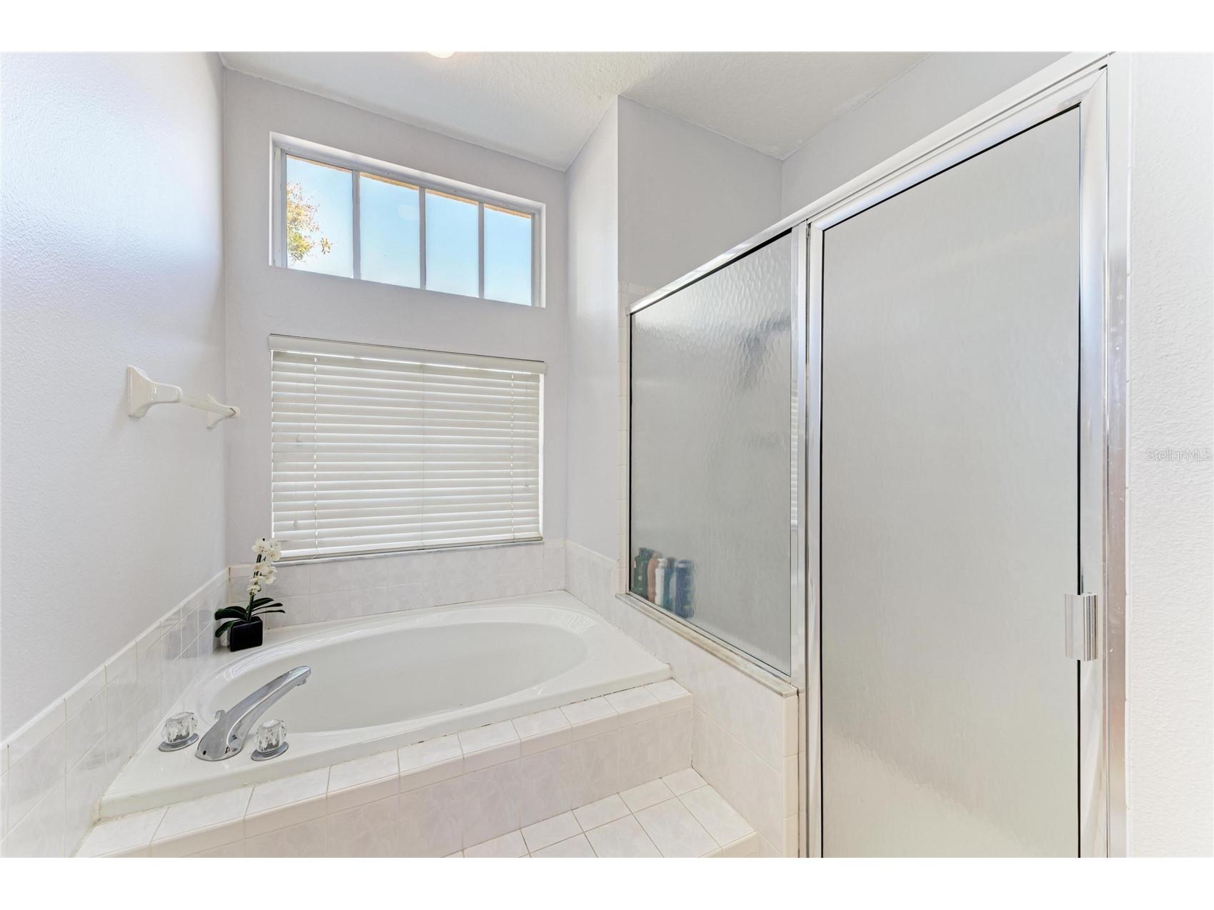 7122 42nd Court E Sarasota FL 34243 A4681448 image33