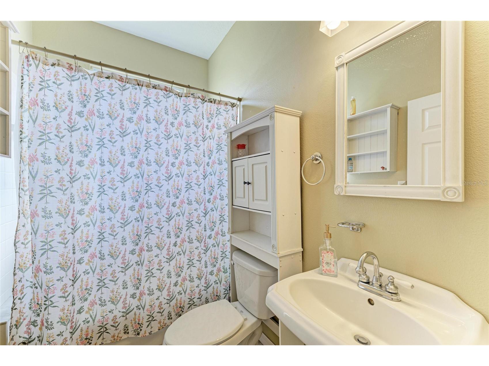7122 42nd Court E Sarasota FL 34243 A4681448 image37