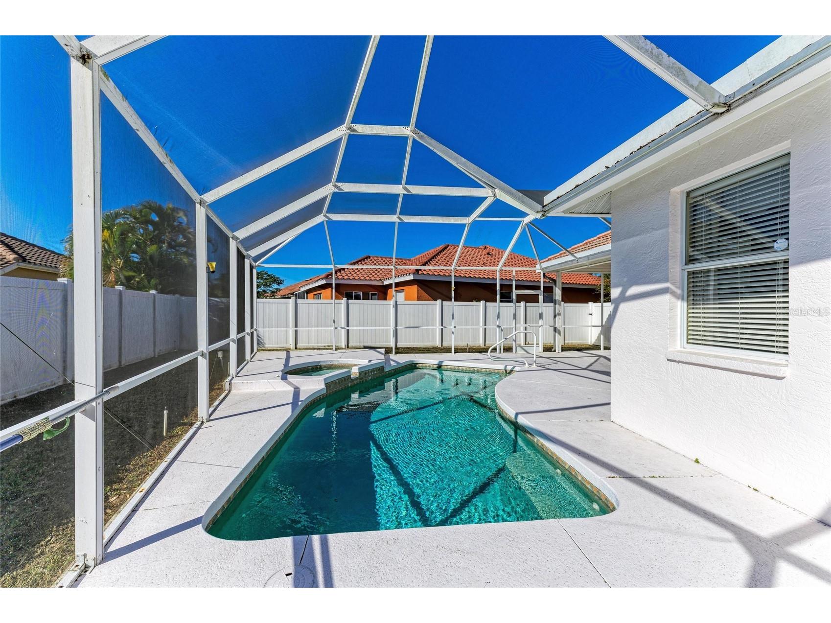 7122 42nd Court E Sarasota FL 34243 A4681448 image45