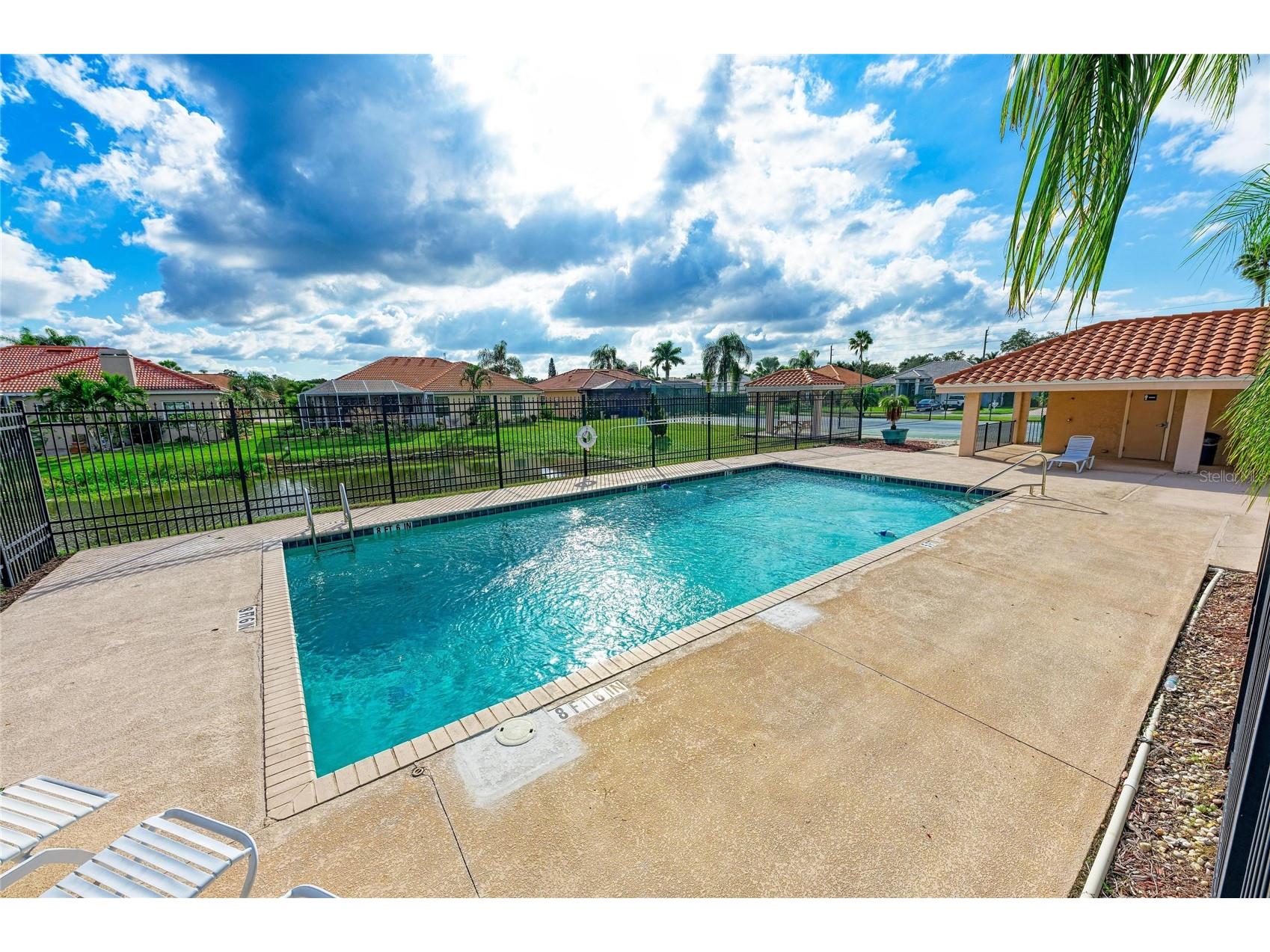 7122 42nd Court E Sarasota FL 34243 A4681448 image49