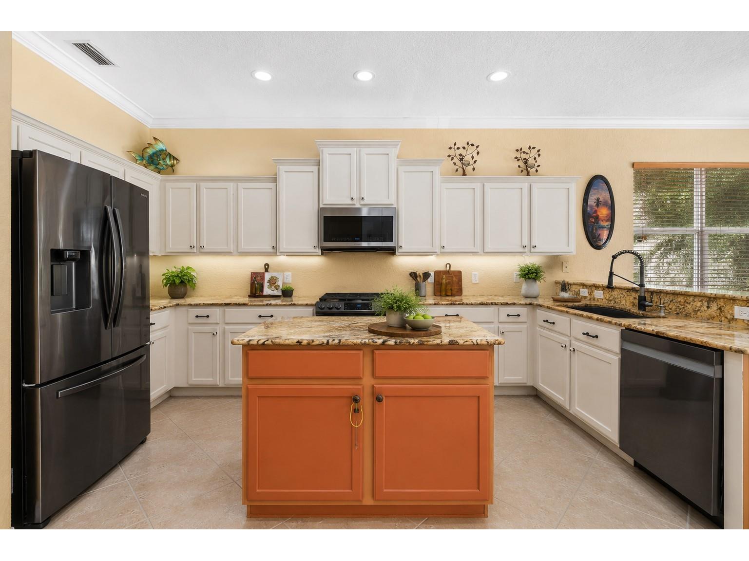 7122 68th Drive E Bradenton FL 34203 A4682862 image2