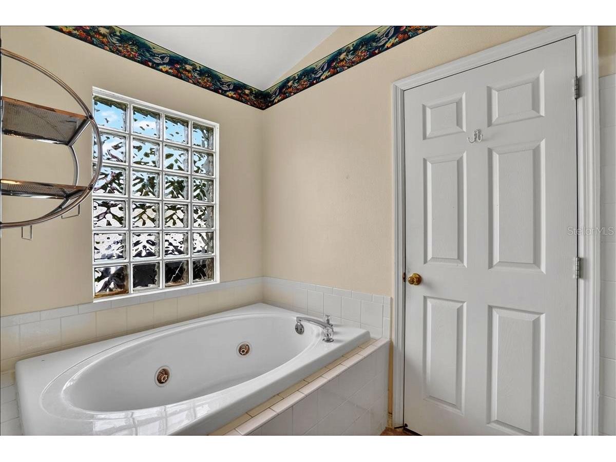 7122 87th Lane E Palmetto FL 34221 TB8514232 image15