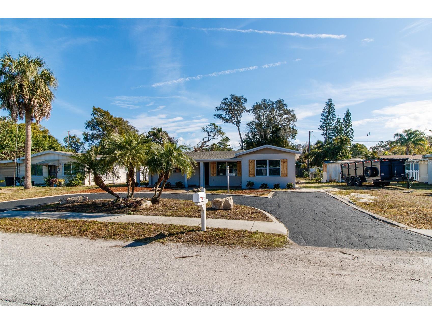 7122 Astor Drive New Port Richey FL 34652 W7882337 image1