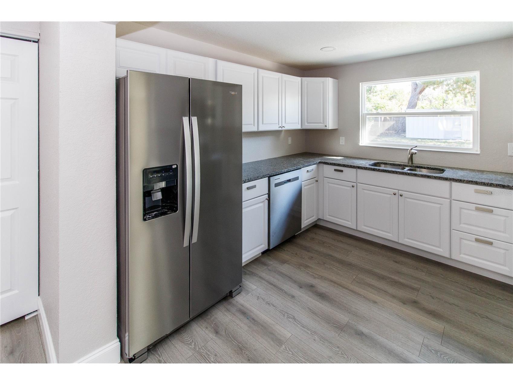 7122 Astor Drive New Port Richey FL 34652 W7882337 image15