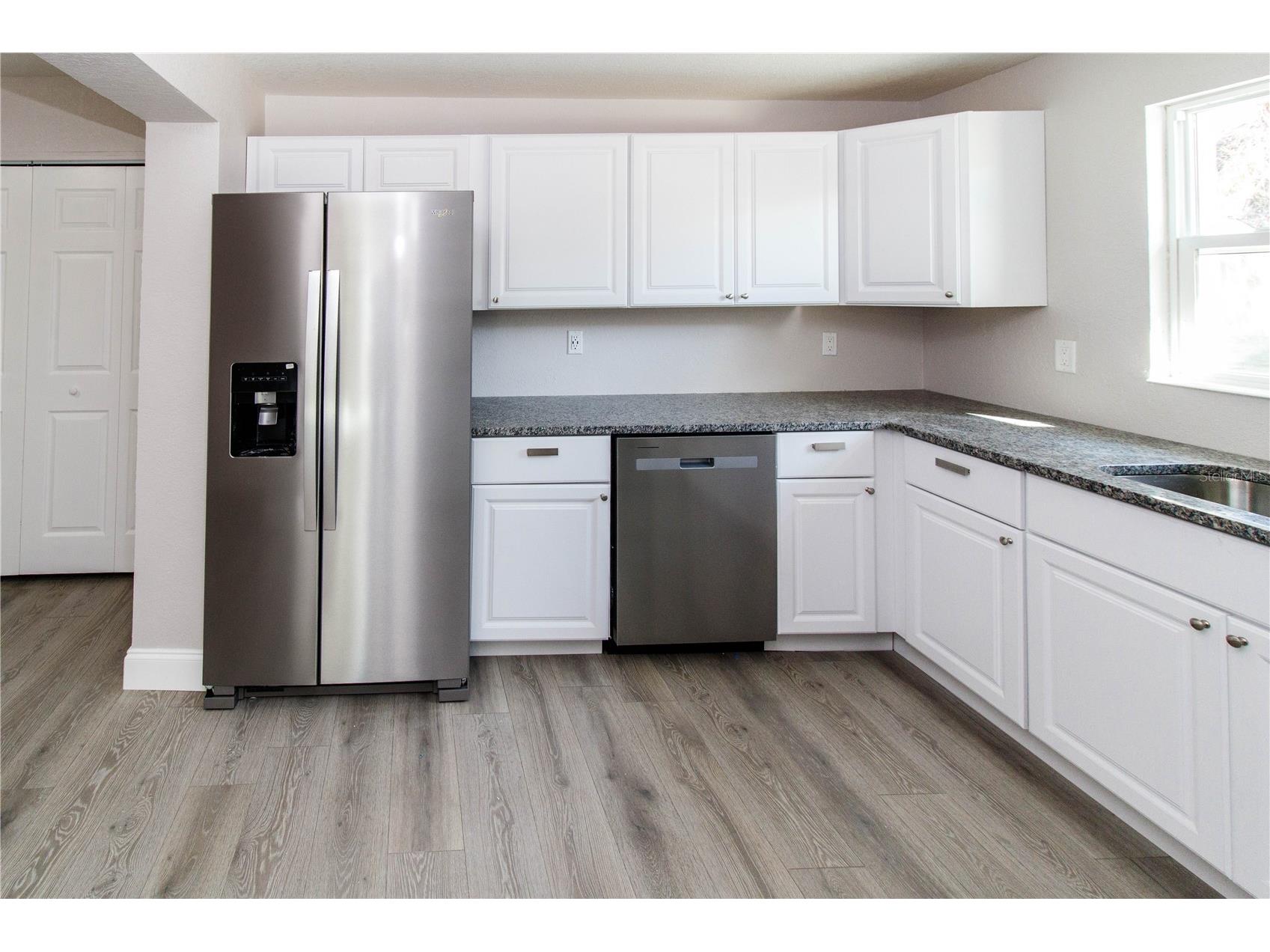 7122 Astor Drive New Port Richey FL 34652 W7882337 image16