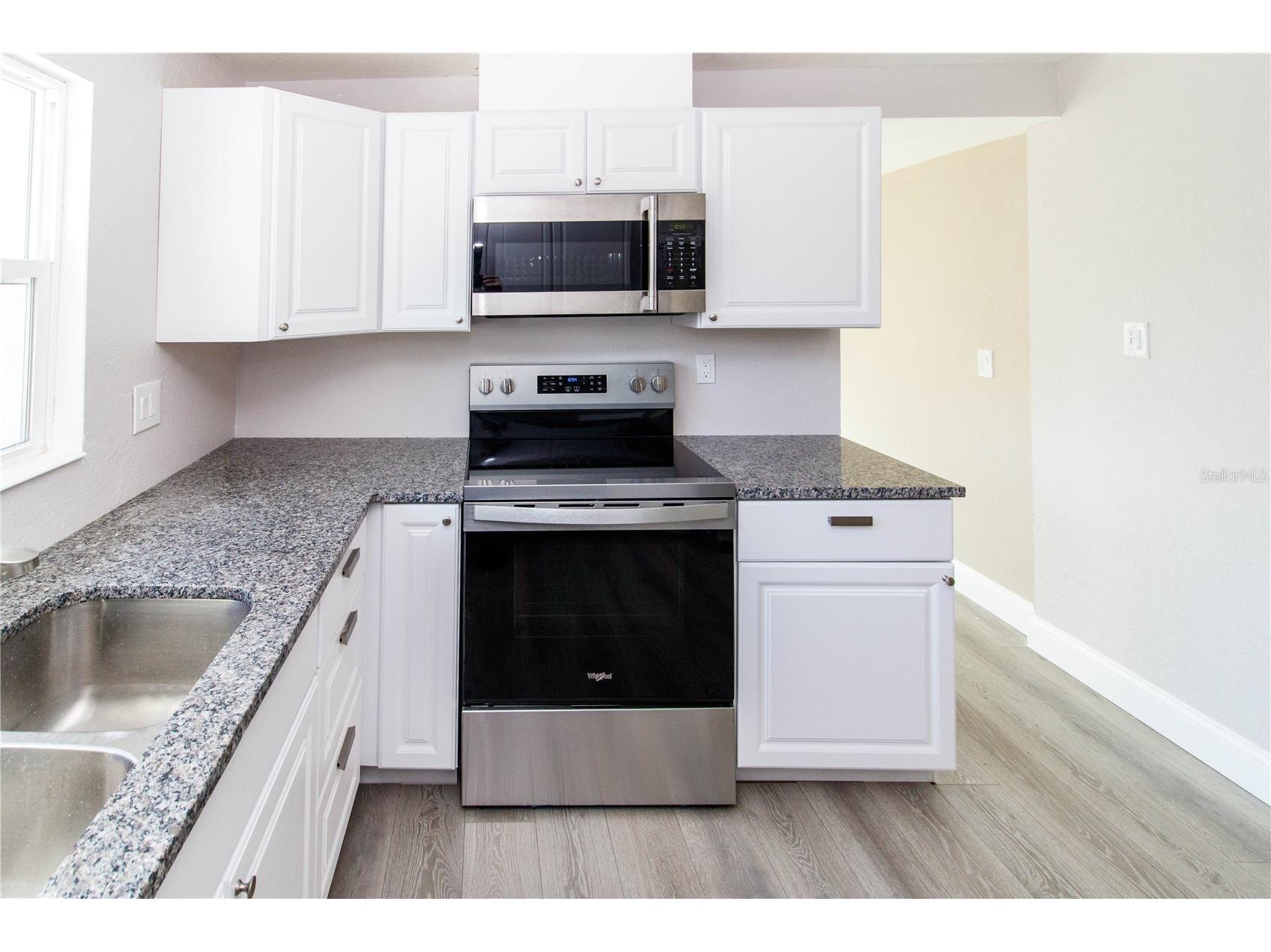 7122 Astor Drive New Port Richey FL 34652 W7882337 image17