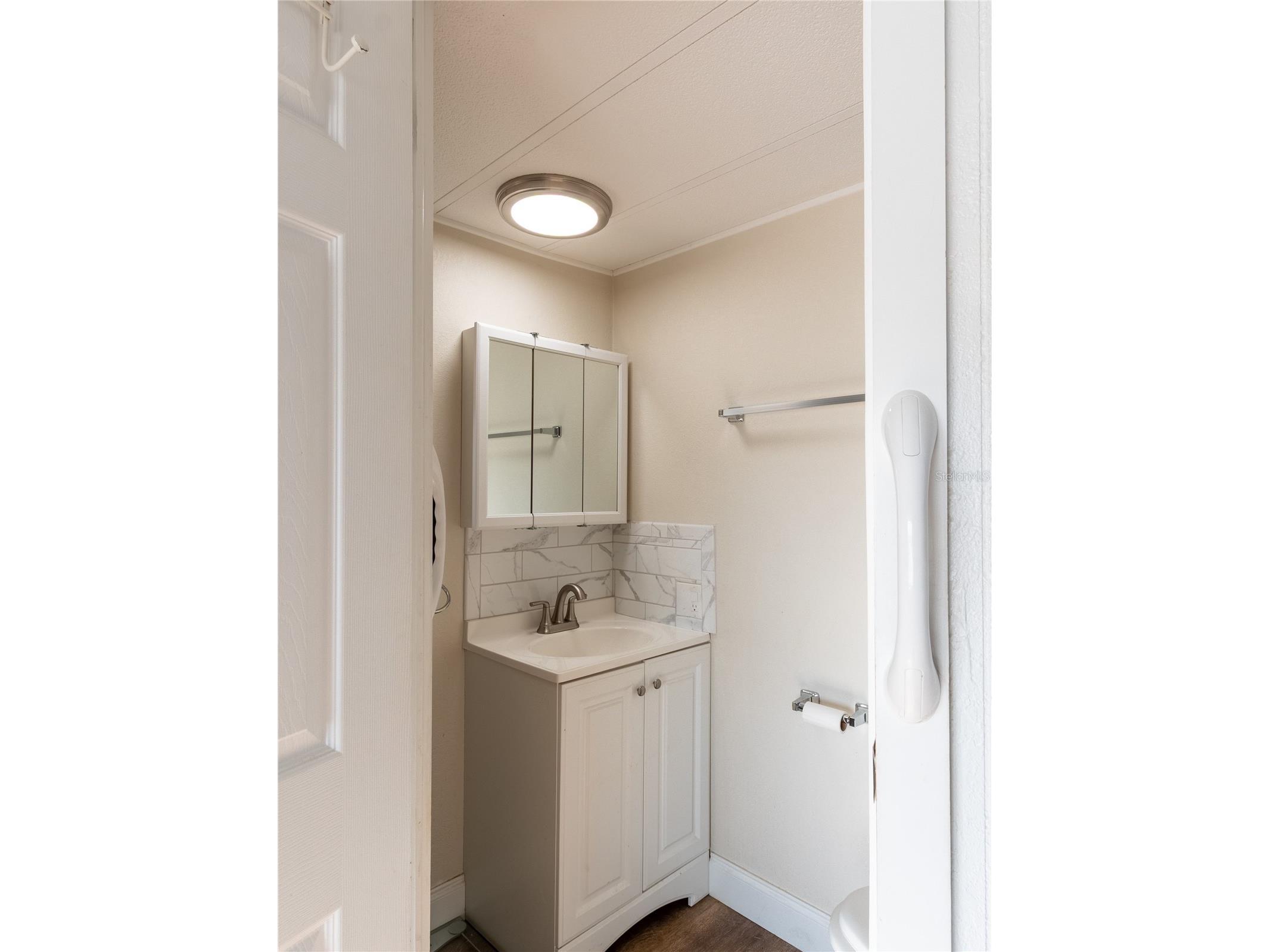 7122 El Greco Street Zephyrhills FL 33541 TB8412732 image26
