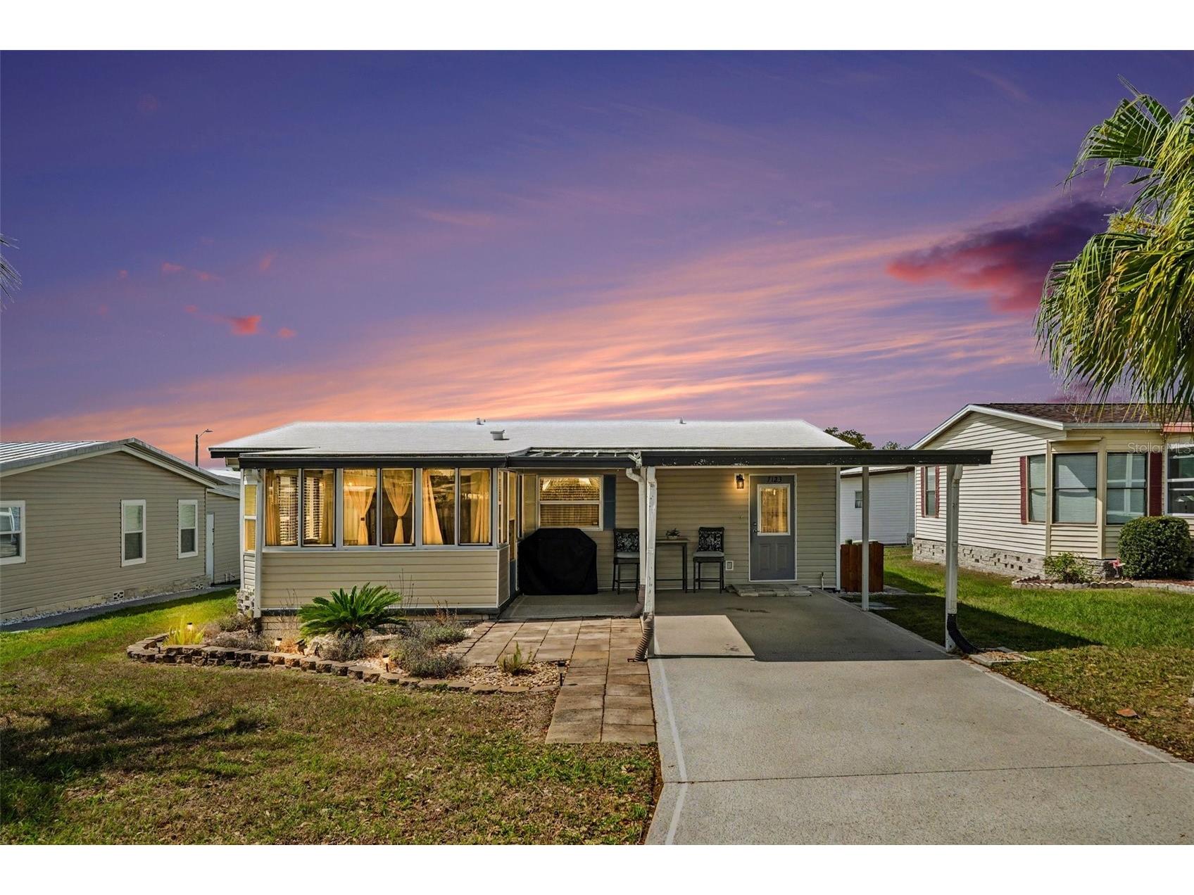 7123 Siesta Street Zephyrhills FL 33541 TB8486795 image1
