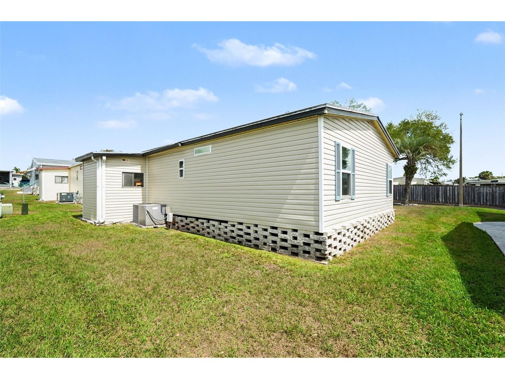7123 Siesta Street Zephyrhills FL 33541 TB8486795 image26