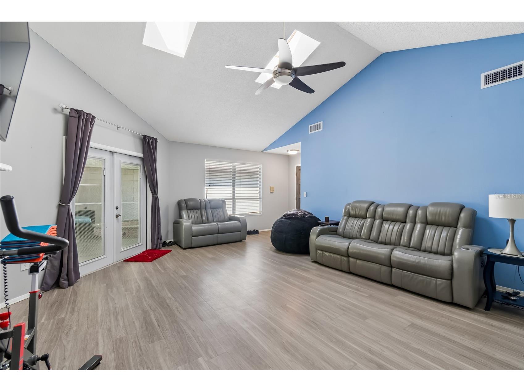 7123 Silvermill Drive Tampa FL 33635 TB8488026 image14