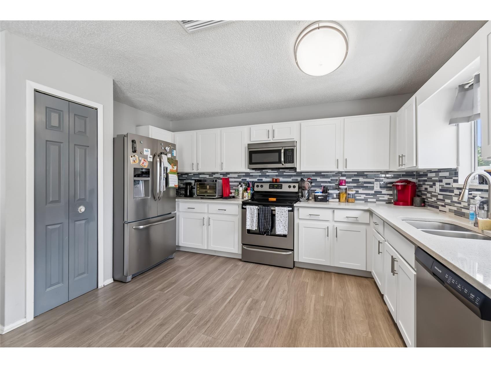 7123 Silvermill Drive Tampa FL 33635 TB8488026 image16