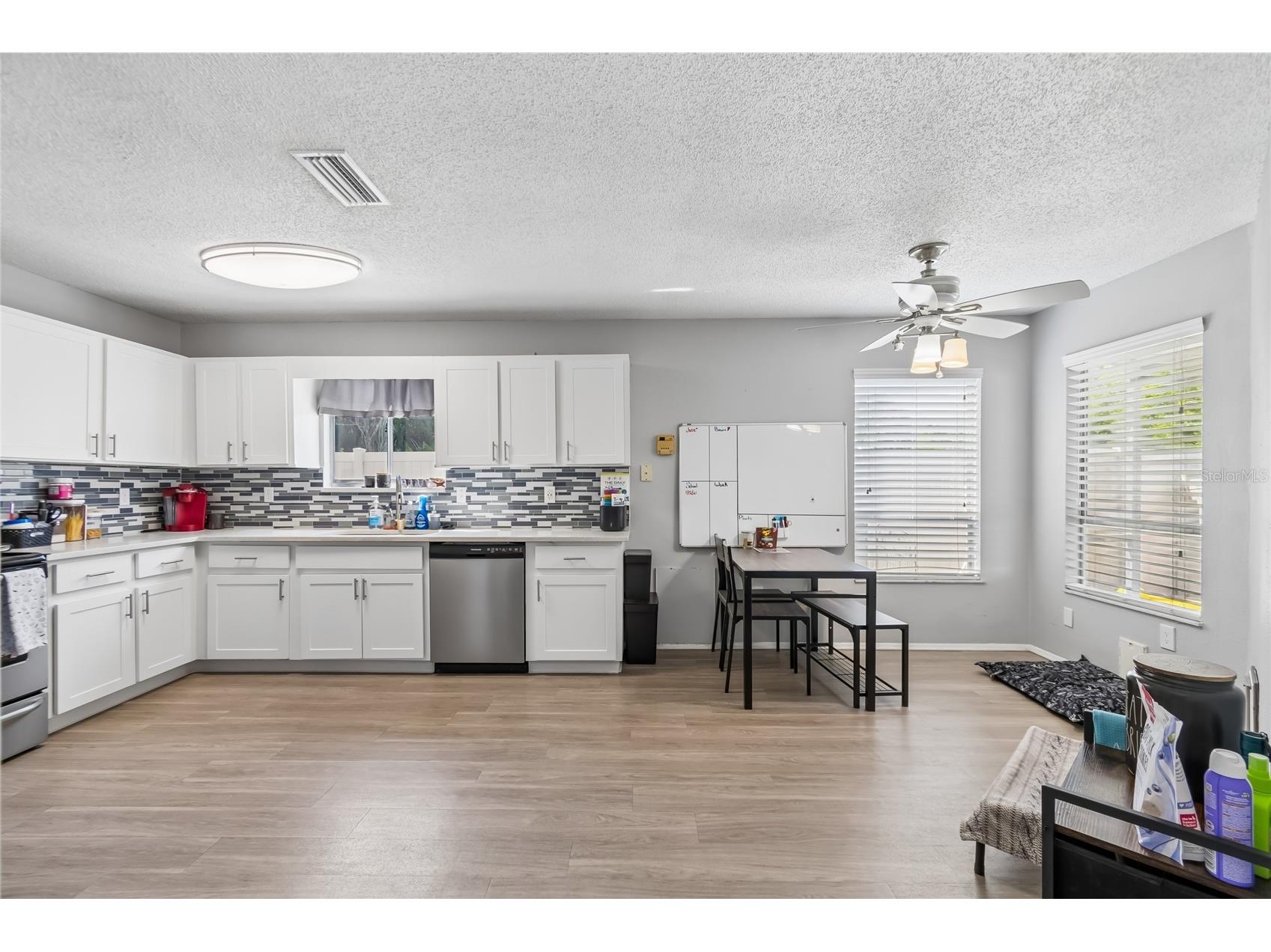 7123 Silvermill Drive Tampa FL 33635 TB8488026 image17