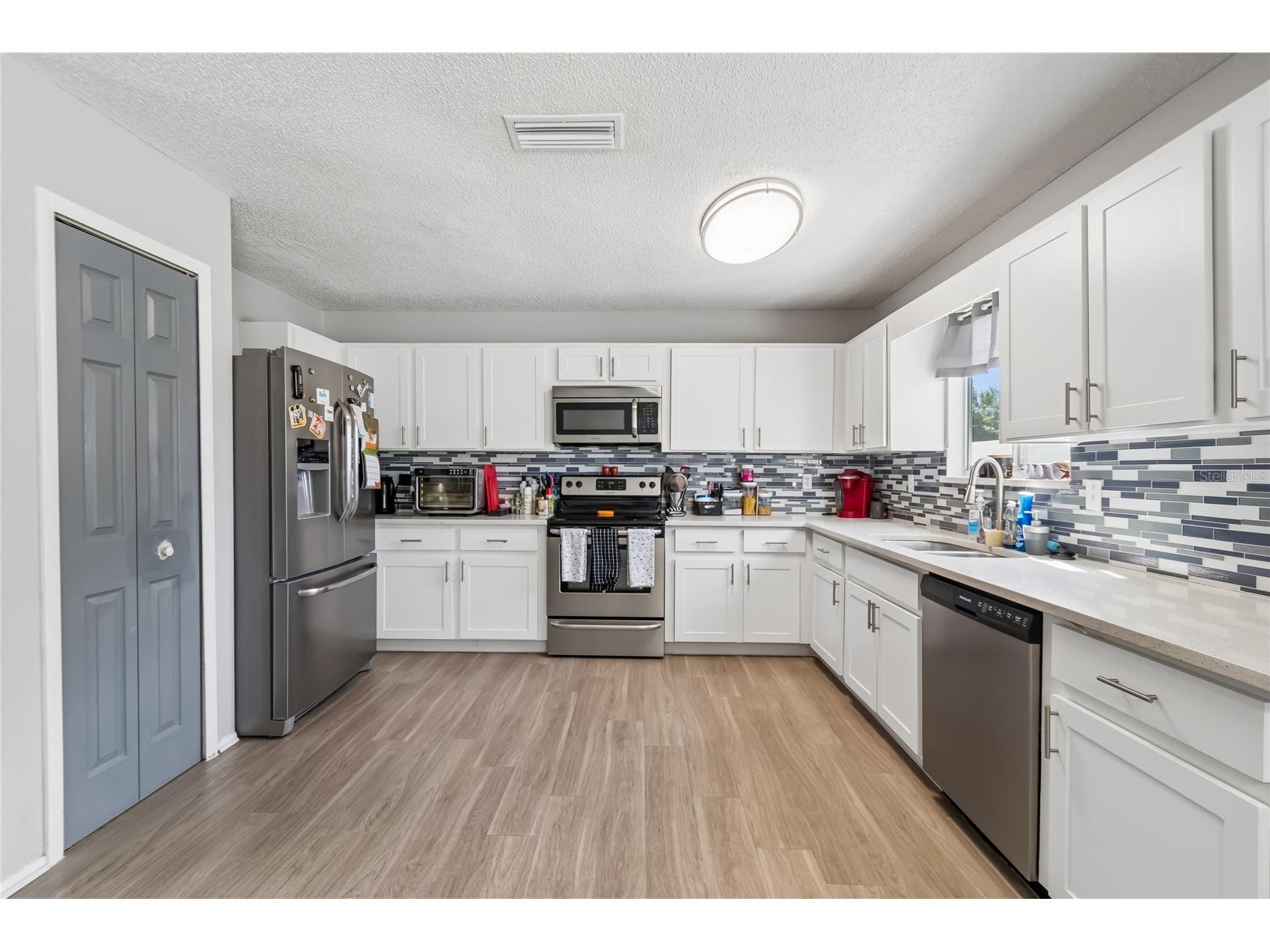 7123 Silvermill Drive Tampa FL 33635 TB8488026 image18