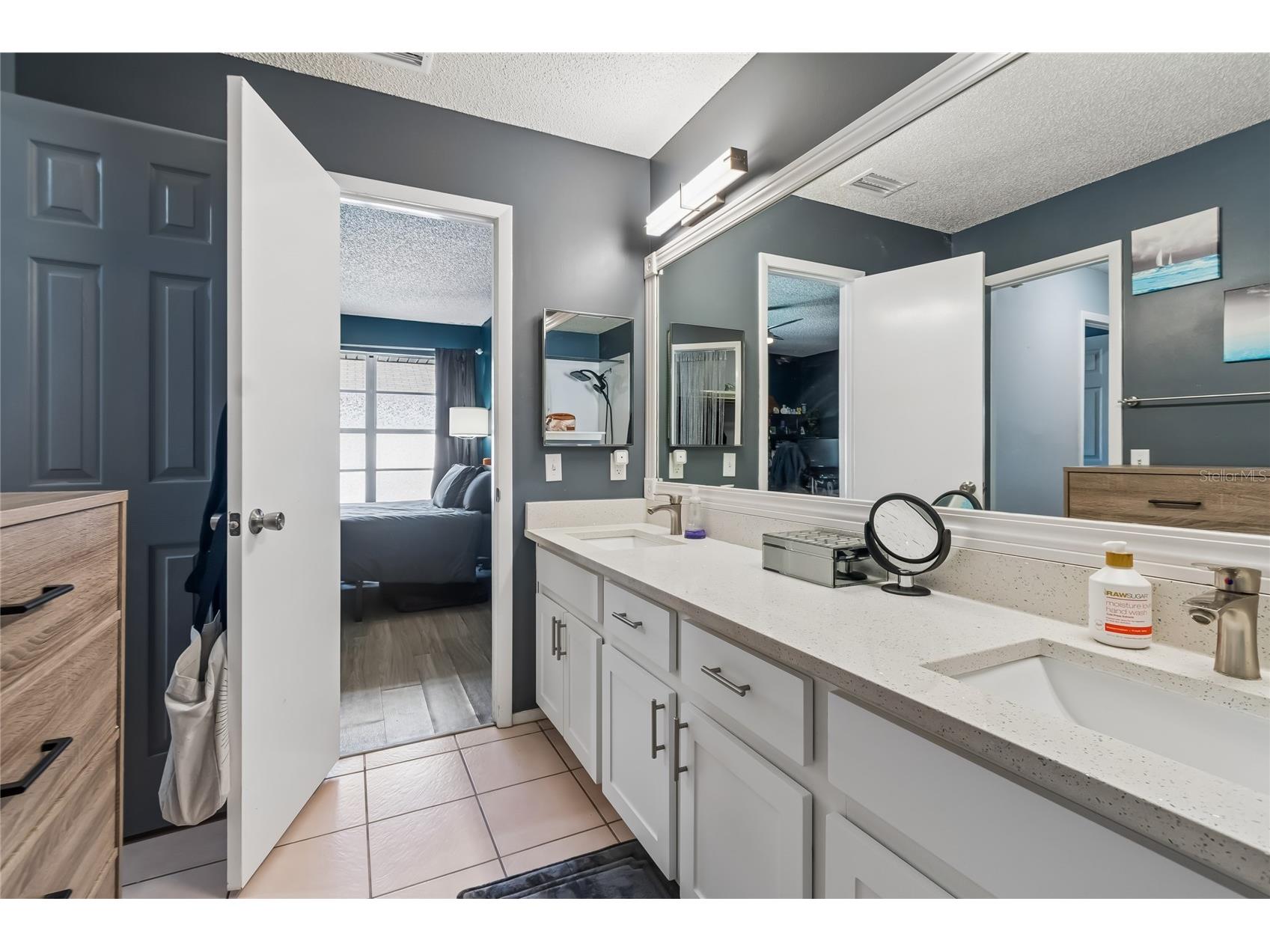 7123 Silvermill Drive Tampa FL 33635 TB8488026 image38