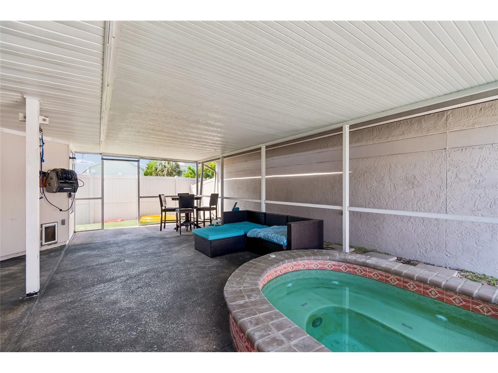 7123 Silvermill Drive Tampa FL 33635 TB8488026 image39