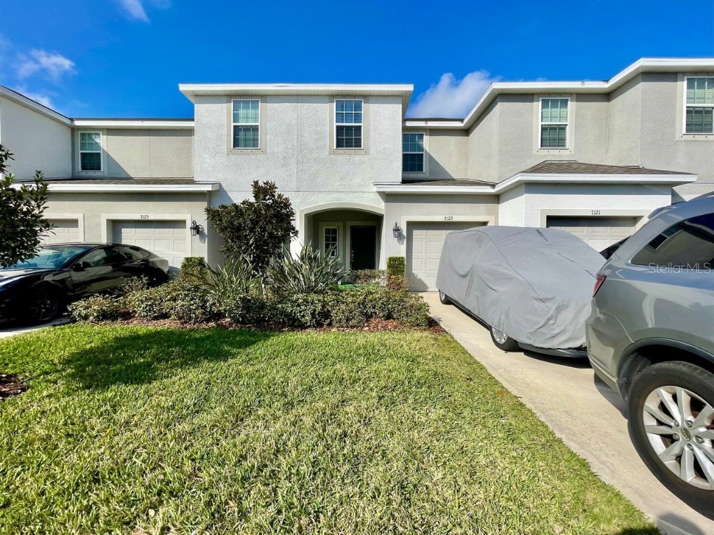 7123 Summer Holly Place Riverview FL 33578 T3504303 image1
