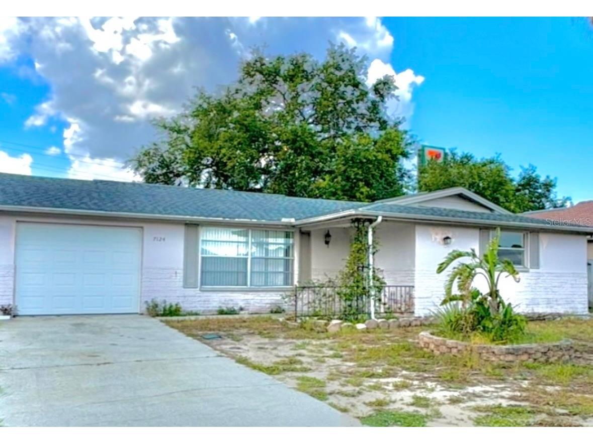 7124 Isle Drive Port Richey FL 34668 TB8526798 image1