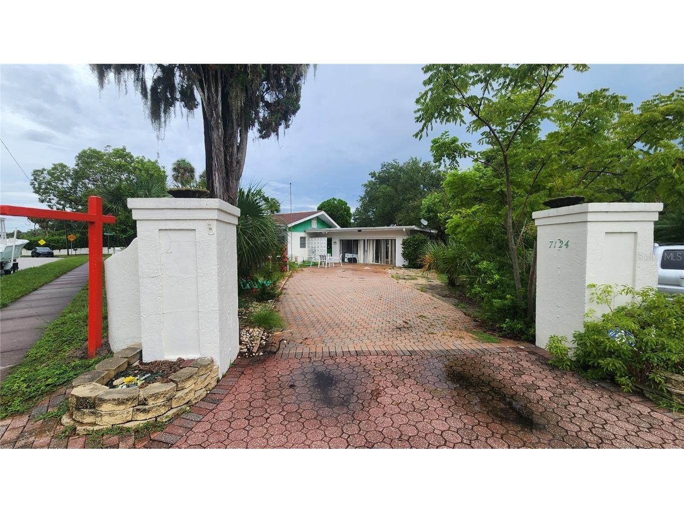 7124 Jasmin Drive New Port Richey FL 34652 W7878428 image2