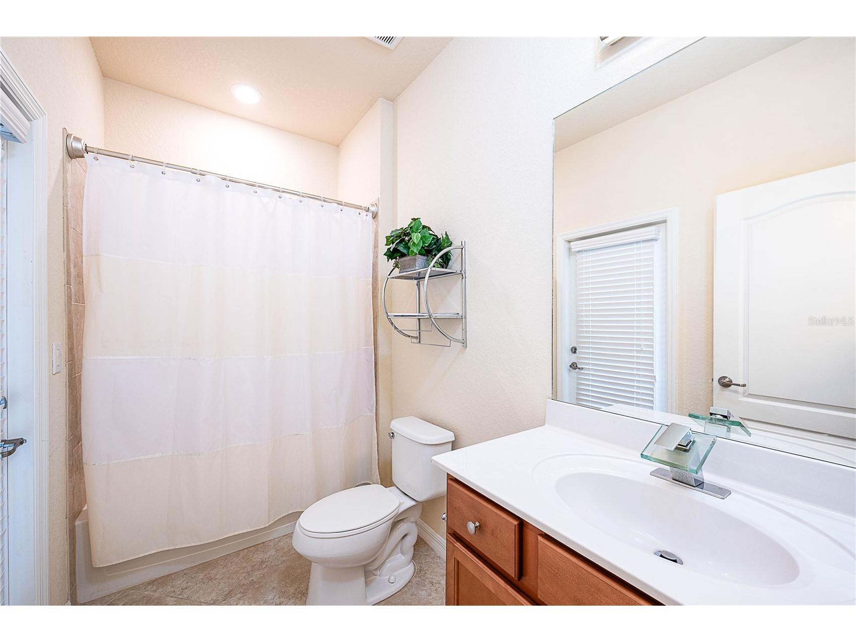 7124 Marsh View Terrace Street Bradenton FL 34212 A4677483 image19