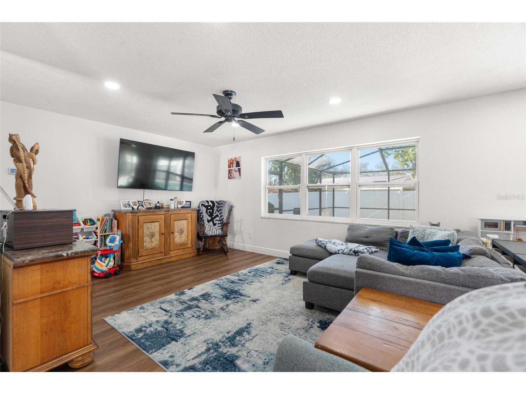 7124 Wrenwood Circle Tampa FL 33617 W7882549 image17