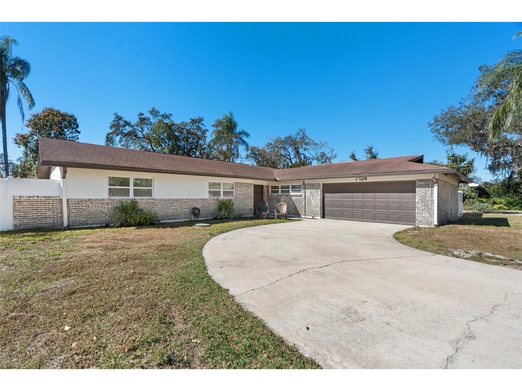 7124 Wrenwood Circle Tampa FL 33617 W7882549 image3