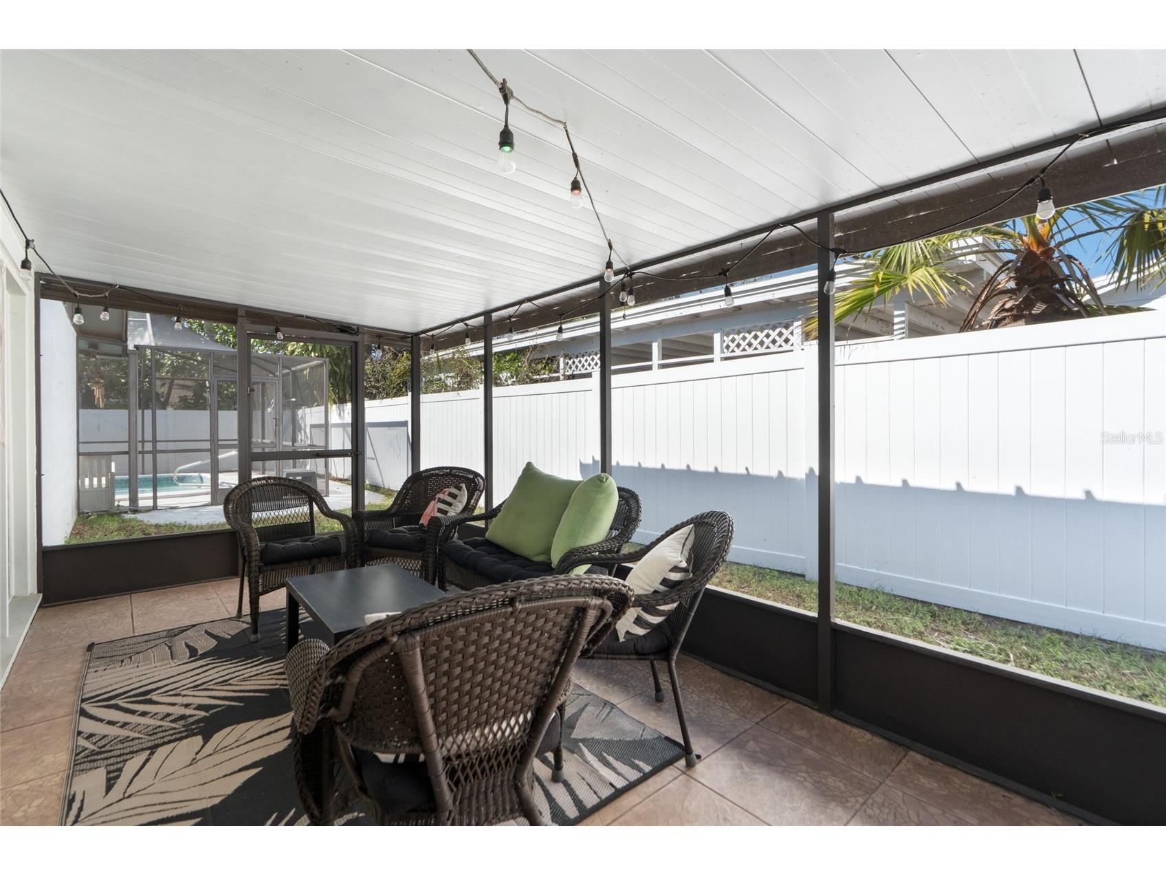 7124 Wrenwood Circle Tampa FL 33617 W7882549 image35