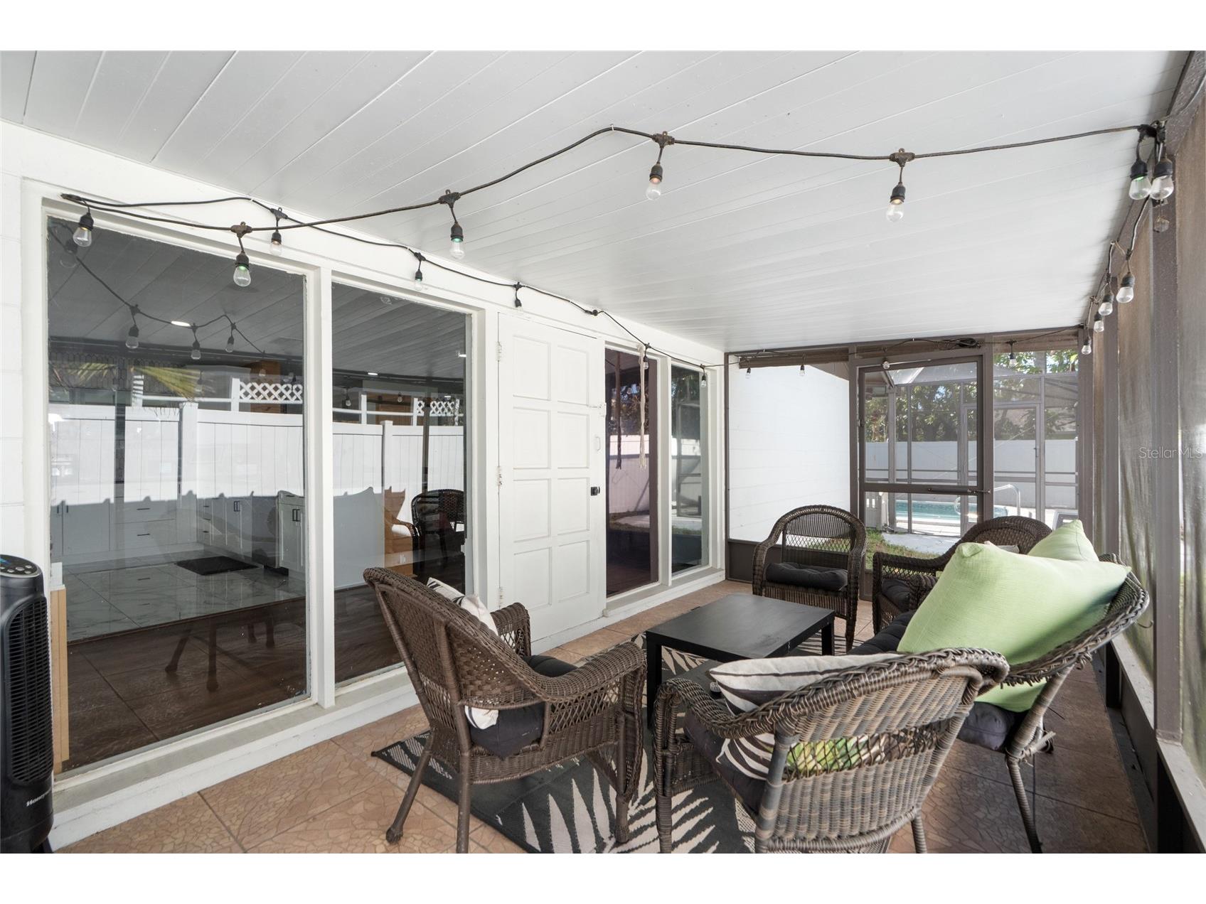 7124 Wrenwood Circle Tampa FL 33617 W7882549 image36