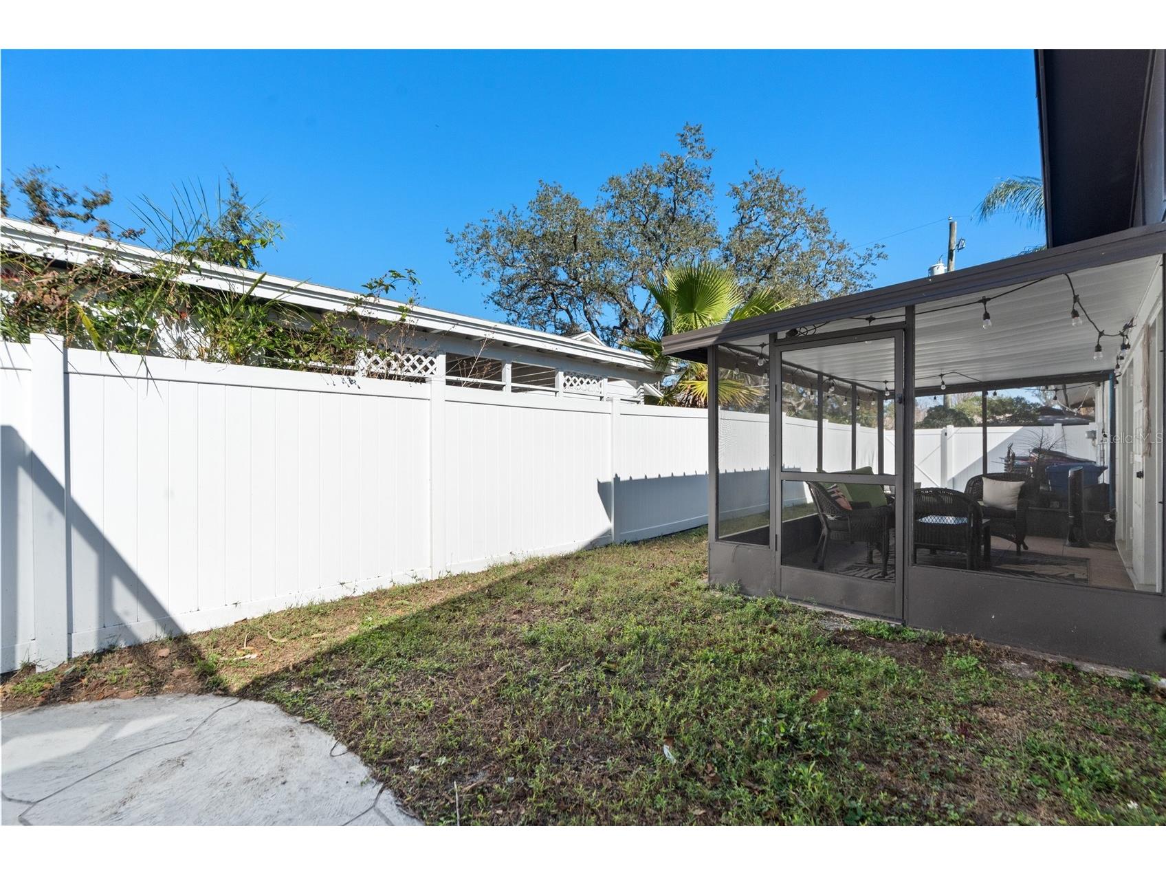 7124 Wrenwood Circle Tampa FL 33617 W7882549 image43